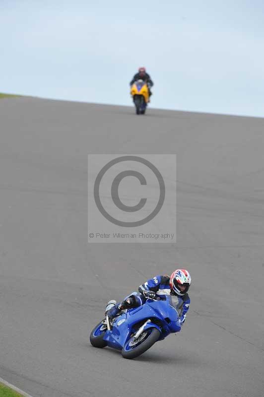 Motorcycle action photographs;anglesey circuit;anglesey trackday photographs;event digital images;eventdigitalimages;no limits trackday;oulton park circuit cheshire;peter wileman photography;trackday;trackday digital images;trackday photos;ty croes circuit wales