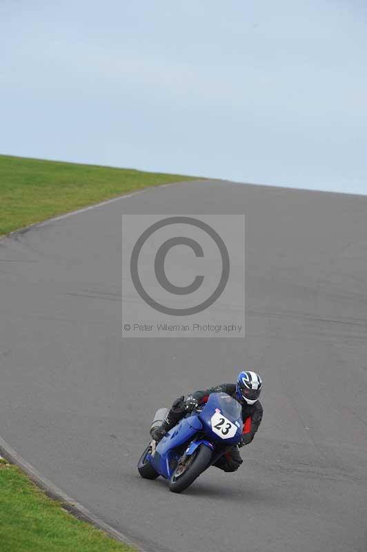 Motorcycle action photographs;anglesey circuit;anglesey trackday photographs;event digital images;eventdigitalimages;no limits trackday;oulton park circuit cheshire;peter wileman photography;trackday;trackday digital images;trackday photos;ty croes circuit wales