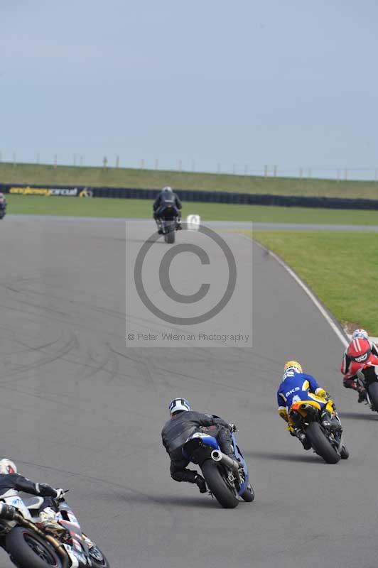 Motorcycle action photographs;anglesey circuit;anglesey trackday photographs;event digital images;eventdigitalimages;no limits trackday;oulton park circuit cheshire;peter wileman photography;trackday;trackday digital images;trackday photos;ty croes circuit wales