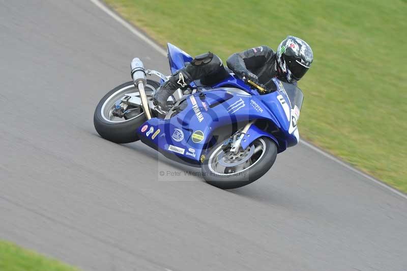 Motorcycle action photographs;anglesey circuit;anglesey trackday photographs;event digital images;eventdigitalimages;no limits trackday;oulton park circuit cheshire;peter wileman photography;trackday;trackday digital images;trackday photos;ty croes circuit wales
