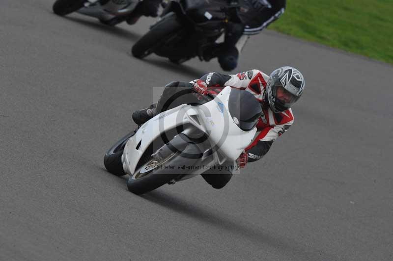 Motorcycle action photographs;anglesey circuit;anglesey trackday photographs;event digital images;eventdigitalimages;no limits trackday;oulton park circuit cheshire;peter wileman photography;trackday;trackday digital images;trackday photos;ty croes circuit wales