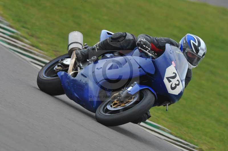 Motorcycle action photographs;anglesey circuit;anglesey trackday photographs;event digital images;eventdigitalimages;no limits trackday;oulton park circuit cheshire;peter wileman photography;trackday;trackday digital images;trackday photos;ty croes circuit wales
