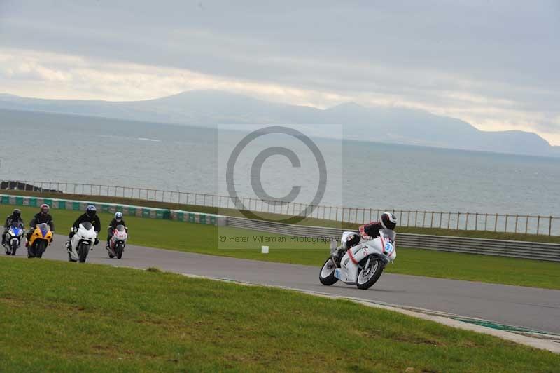 Motorcycle action photographs;anglesey circuit;anglesey trackday photographs;event digital images;eventdigitalimages;no limits trackday;oulton park circuit cheshire;peter wileman photography;trackday;trackday digital images;trackday photos;ty croes circuit wales