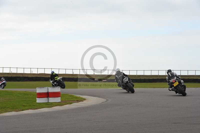 Motorcycle action photographs;anglesey circuit;anglesey trackday photographs;event digital images;eventdigitalimages;no limits trackday;oulton park circuit cheshire;peter wileman photography;trackday;trackday digital images;trackday photos;ty croes circuit wales