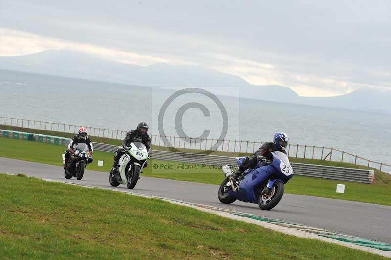 Motorcycle action photographs;anglesey circuit;anglesey trackday photographs;event digital images;eventdigitalimages;no limits trackday;oulton park circuit cheshire;peter wileman photography;trackday;trackday digital images;trackday photos;ty croes circuit wales