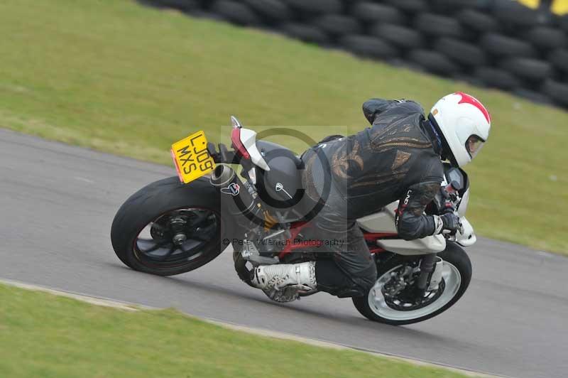 Motorcycle action photographs;anglesey circuit;anglesey trackday photographs;event digital images;eventdigitalimages;no limits trackday;oulton park circuit cheshire;peter wileman photography;trackday;trackday digital images;trackday photos;ty croes circuit wales