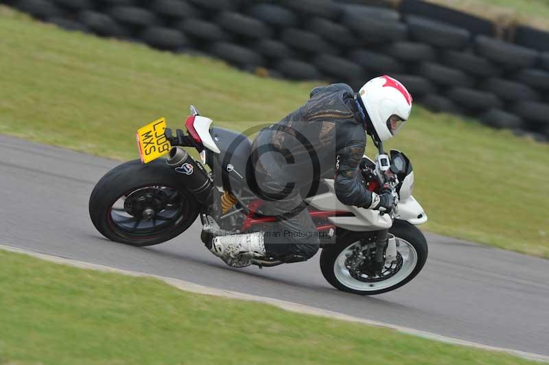Motorcycle action photographs;anglesey circuit;anglesey trackday photographs;event digital images;eventdigitalimages;no limits trackday;oulton park circuit cheshire;peter wileman photography;trackday;trackday digital images;trackday photos;ty croes circuit wales