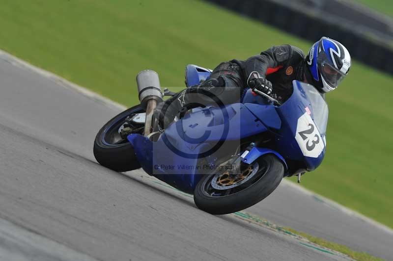 Motorcycle action photographs;anglesey circuit;anglesey trackday photographs;event digital images;eventdigitalimages;no limits trackday;oulton park circuit cheshire;peter wileman photography;trackday;trackday digital images;trackday photos;ty croes circuit wales