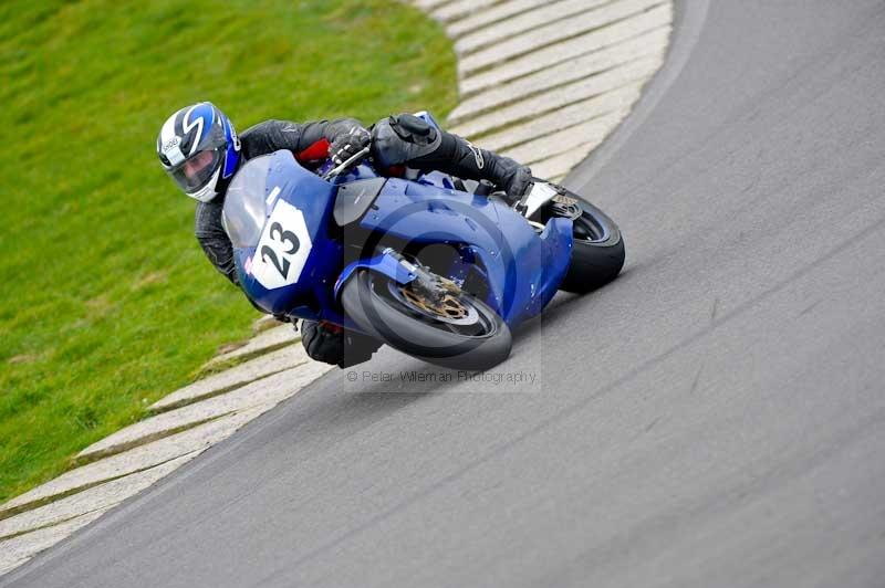 Motorcycle action photographs;anglesey circuit;anglesey trackday photographs;event digital images;eventdigitalimages;no limits trackday;oulton park circuit cheshire;peter wileman photography;trackday;trackday digital images;trackday photos;ty croes circuit wales