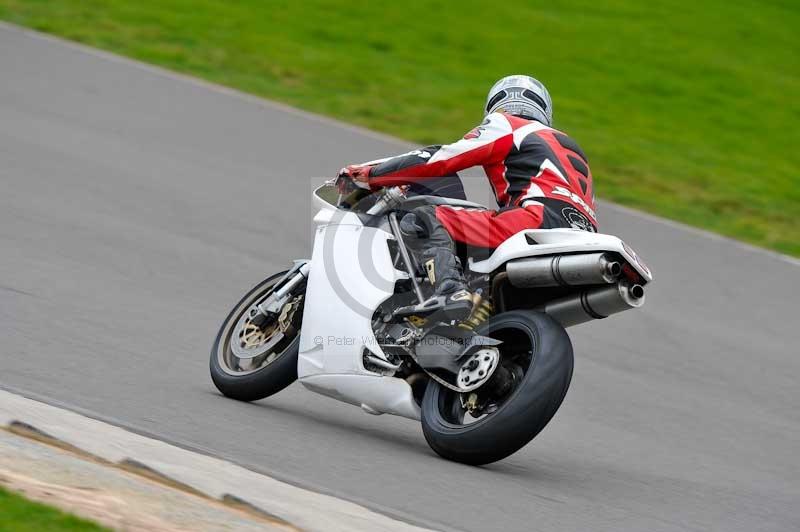 Motorcycle action photographs;anglesey circuit;anglesey trackday photographs;event digital images;eventdigitalimages;no limits trackday;oulton park circuit cheshire;peter wileman photography;trackday;trackday digital images;trackday photos;ty croes circuit wales
