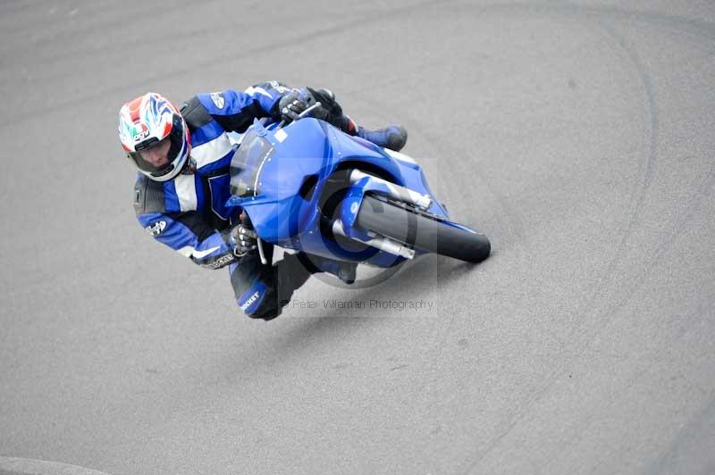 Motorcycle action photographs;anglesey circuit;anglesey trackday photographs;event digital images;eventdigitalimages;no limits trackday;oulton park circuit cheshire;peter wileman photography;trackday;trackday digital images;trackday photos;ty croes circuit wales