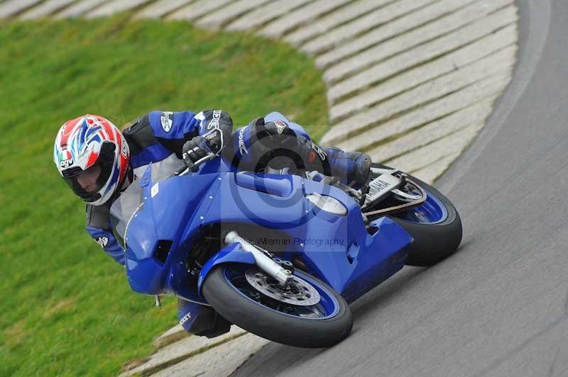 Motorcycle action photographs;anglesey circuit;anglesey trackday photographs;event digital images;eventdigitalimages;no limits trackday;oulton park circuit cheshire;peter wileman photography;trackday;trackday digital images;trackday photos;ty croes circuit wales
