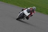 Motorcycle-action-photographs;anglesey-circuit;anglesey-trackday-photographs;event-digital-images;eventdigitalimages;no-limits-trackday;oulton-park-circuit-cheshire;peter-wileman-photography;trackday;trackday-digital-images;trackday-photos;ty-croes-circuit-wales