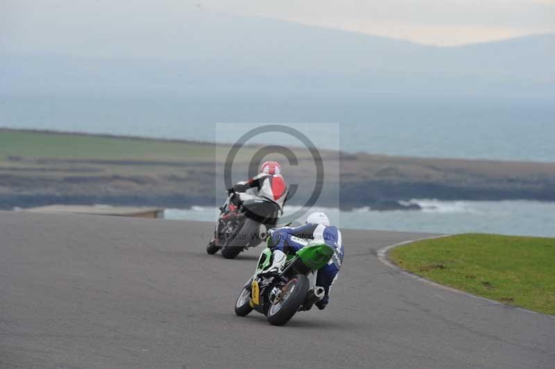 Motorcycle action photographs;anglesey circuit;anglesey trackday photographs;event digital images;eventdigitalimages;no limits trackday;oulton park circuit cheshire;peter wileman photography;trackday;trackday digital images;trackday photos;ty croes circuit wales