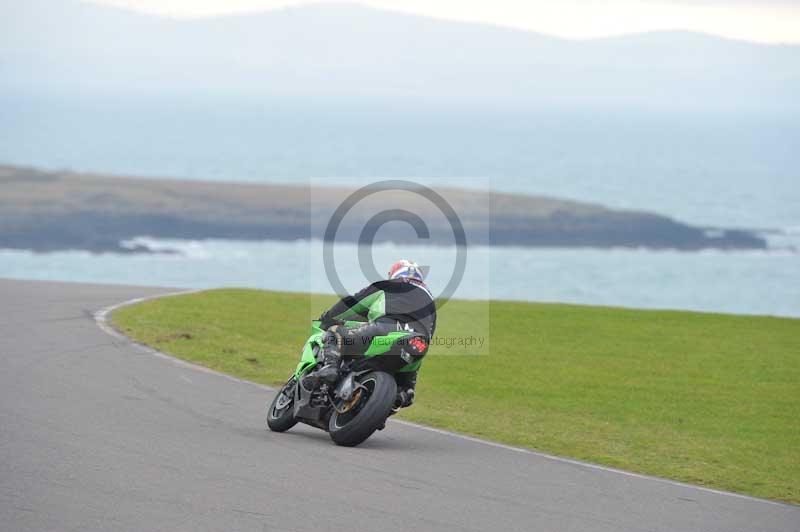 Motorcycle action photographs;anglesey circuit;anglesey trackday photographs;event digital images;eventdigitalimages;no limits trackday;oulton park circuit cheshire;peter wileman photography;trackday;trackday digital images;trackday photos;ty croes circuit wales
