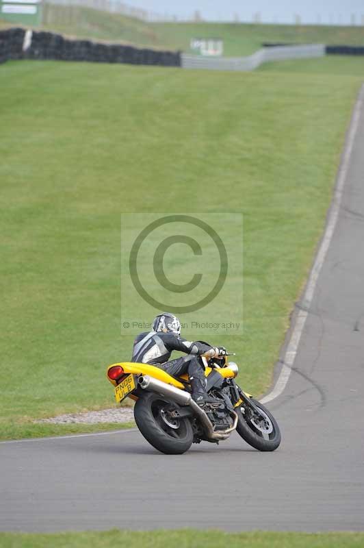 Motorcycle action photographs;anglesey circuit;anglesey trackday photographs;event digital images;eventdigitalimages;no limits trackday;oulton park circuit cheshire;peter wileman photography;trackday;trackday digital images;trackday photos;ty croes circuit wales