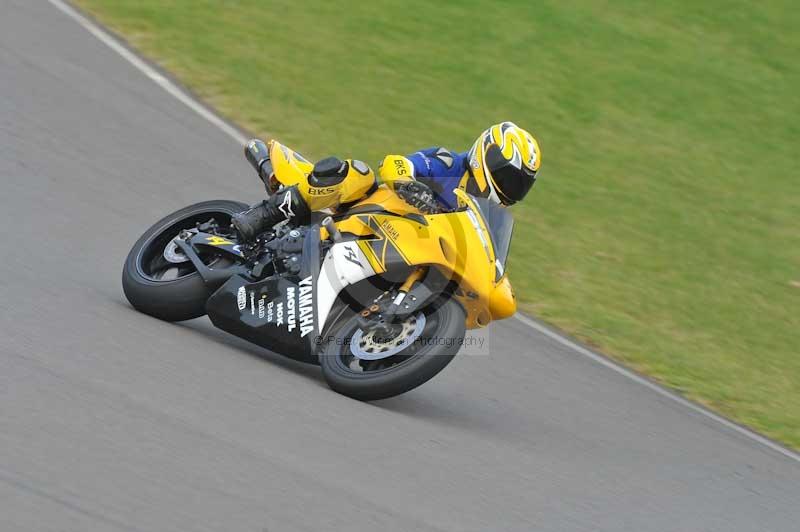 Motorcycle action photographs;anglesey circuit;anglesey trackday photographs;event digital images;eventdigitalimages;no limits trackday;oulton park circuit cheshire;peter wileman photography;trackday;trackday digital images;trackday photos;ty croes circuit wales