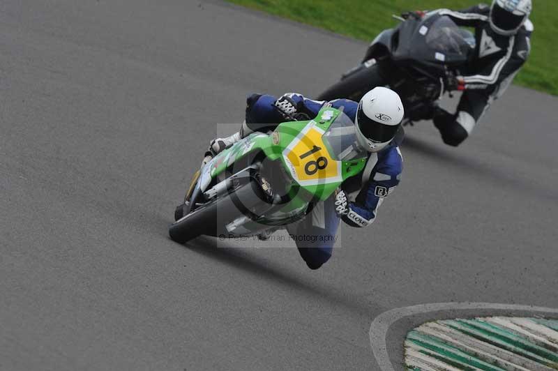 Motorcycle action photographs;anglesey circuit;anglesey trackday photographs;event digital images;eventdigitalimages;no limits trackday;oulton park circuit cheshire;peter wileman photography;trackday;trackday digital images;trackday photos;ty croes circuit wales