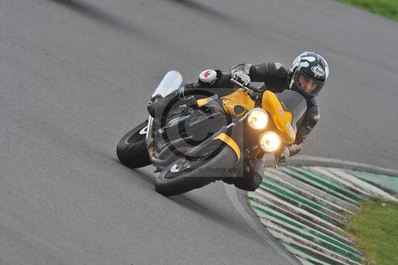 Motorcycle action photographs;anglesey circuit;anglesey trackday photographs;event digital images;eventdigitalimages;no limits trackday;oulton park circuit cheshire;peter wileman photography;trackday;trackday digital images;trackday photos;ty croes circuit wales