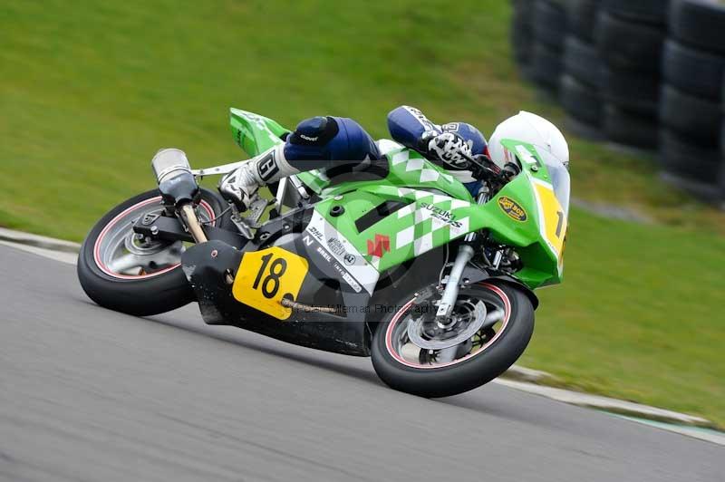 Motorcycle action photographs;anglesey circuit;anglesey trackday photographs;event digital images;eventdigitalimages;no limits trackday;oulton park circuit cheshire;peter wileman photography;trackday;trackday digital images;trackday photos;ty croes circuit wales