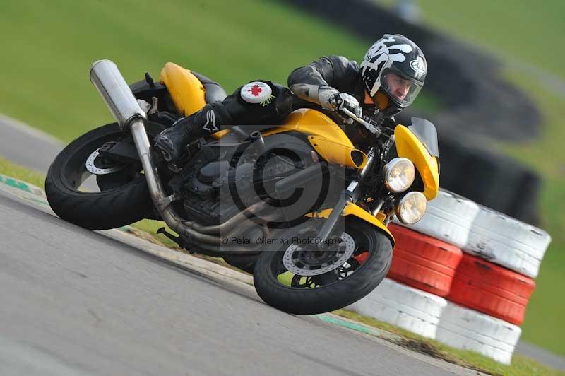 Motorcycle action photographs;anglesey circuit;anglesey trackday photographs;event digital images;eventdigitalimages;no limits trackday;oulton park circuit cheshire;peter wileman photography;trackday;trackday digital images;trackday photos;ty croes circuit wales