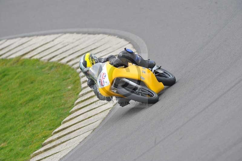 Motorcycle action photographs;anglesey circuit;anglesey trackday photographs;event digital images;eventdigitalimages;no limits trackday;oulton park circuit cheshire;peter wileman photography;trackday;trackday digital images;trackday photos;ty croes circuit wales