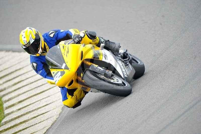 Motorcycle action photographs;anglesey circuit;anglesey trackday photographs;event digital images;eventdigitalimages;no limits trackday;oulton park circuit cheshire;peter wileman photography;trackday;trackday digital images;trackday photos;ty croes circuit wales