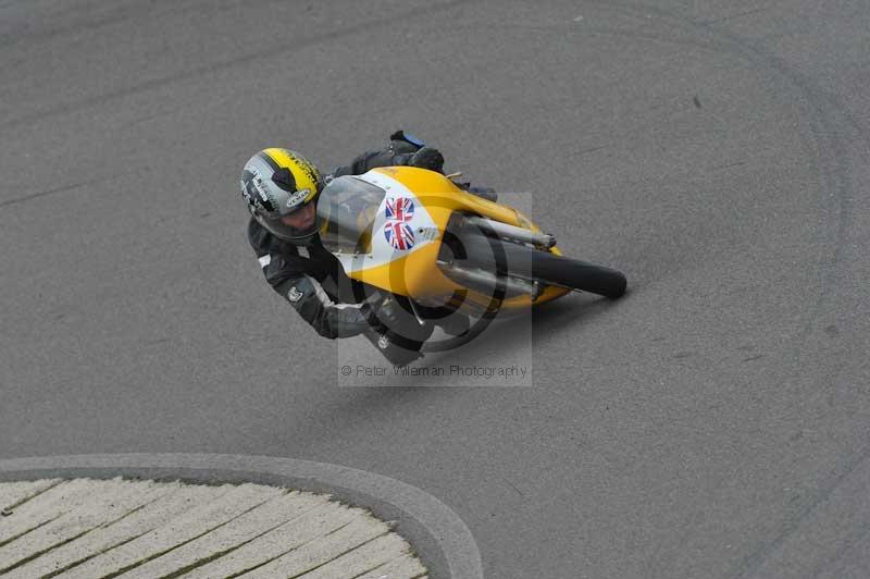 Motorcycle action photographs;anglesey circuit;anglesey trackday photographs;event digital images;eventdigitalimages;no limits trackday;oulton park circuit cheshire;peter wileman photography;trackday;trackday digital images;trackday photos;ty croes circuit wales