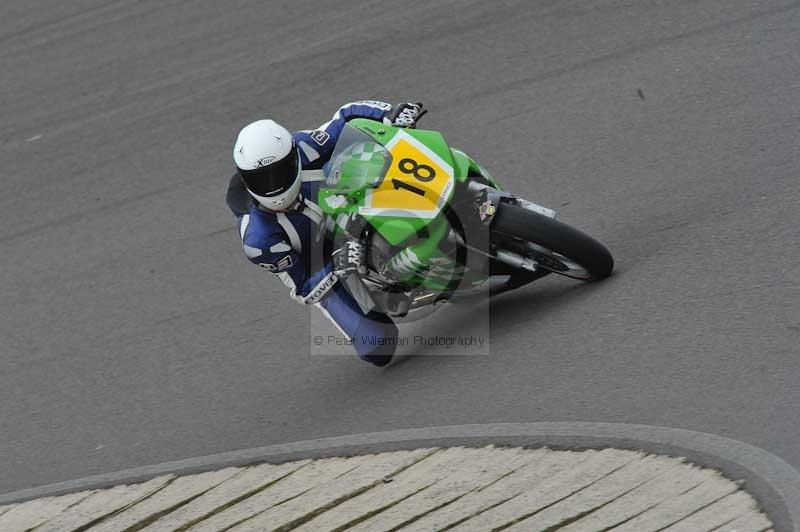 Motorcycle action photographs;anglesey circuit;anglesey trackday photographs;event digital images;eventdigitalimages;no limits trackday;oulton park circuit cheshire;peter wileman photography;trackday;trackday digital images;trackday photos;ty croes circuit wales