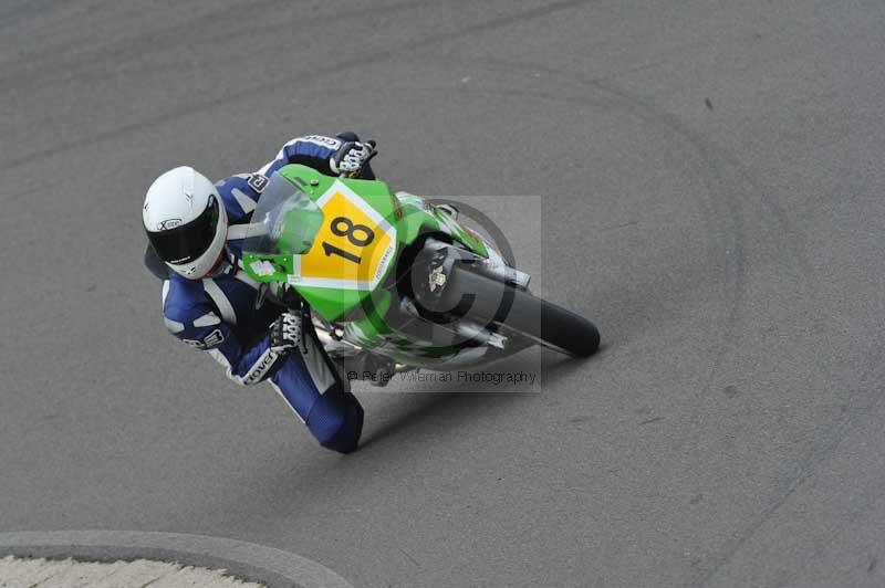 Motorcycle action photographs;anglesey circuit;anglesey trackday photographs;event digital images;eventdigitalimages;no limits trackday;oulton park circuit cheshire;peter wileman photography;trackday;trackday digital images;trackday photos;ty croes circuit wales