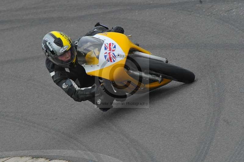 Motorcycle action photographs;anglesey circuit;anglesey trackday photographs;event digital images;eventdigitalimages;no limits trackday;oulton park circuit cheshire;peter wileman photography;trackday;trackday digital images;trackday photos;ty croes circuit wales