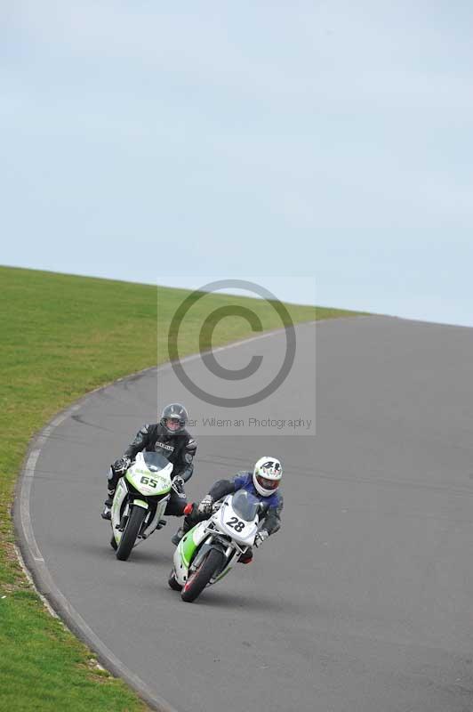 Motorcycle action photographs;anglesey circuit;anglesey trackday photographs;event digital images;eventdigitalimages;no limits trackday;oulton park circuit cheshire;peter wileman photography;trackday;trackday digital images;trackday photos;ty croes circuit wales