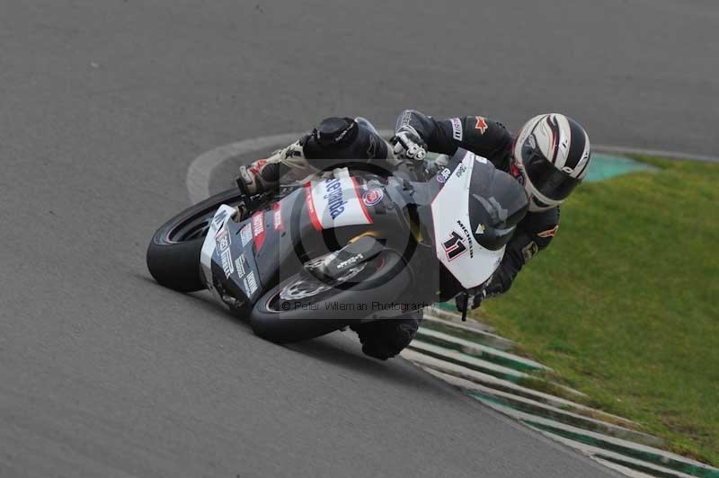 Motorcycle action photographs;anglesey circuit;anglesey trackday photographs;event digital images;eventdigitalimages;no limits trackday;oulton park circuit cheshire;peter wileman photography;trackday;trackday digital images;trackday photos;ty croes circuit wales