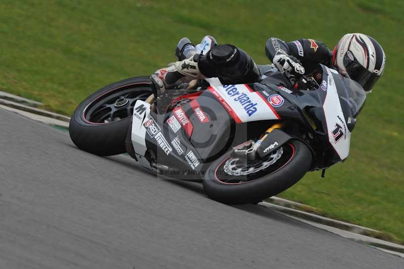 Motorcycle action photographs;anglesey circuit;anglesey trackday photographs;event digital images;eventdigitalimages;no limits trackday;oulton park circuit cheshire;peter wileman photography;trackday;trackday digital images;trackday photos;ty croes circuit wales