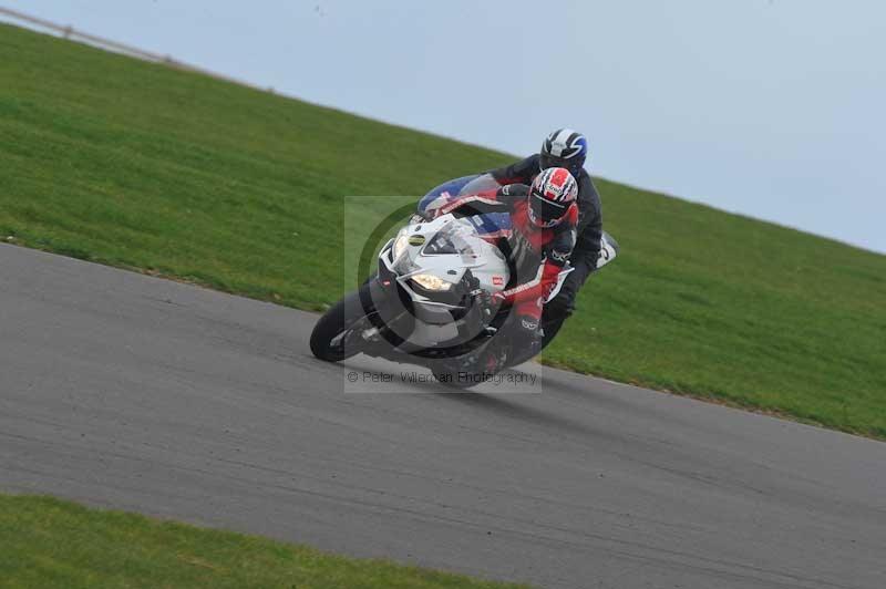 Motorcycle action photographs;anglesey circuit;anglesey trackday photographs;event digital images;eventdigitalimages;no limits trackday;oulton park circuit cheshire;peter wileman photography;trackday;trackday digital images;trackday photos;ty croes circuit wales