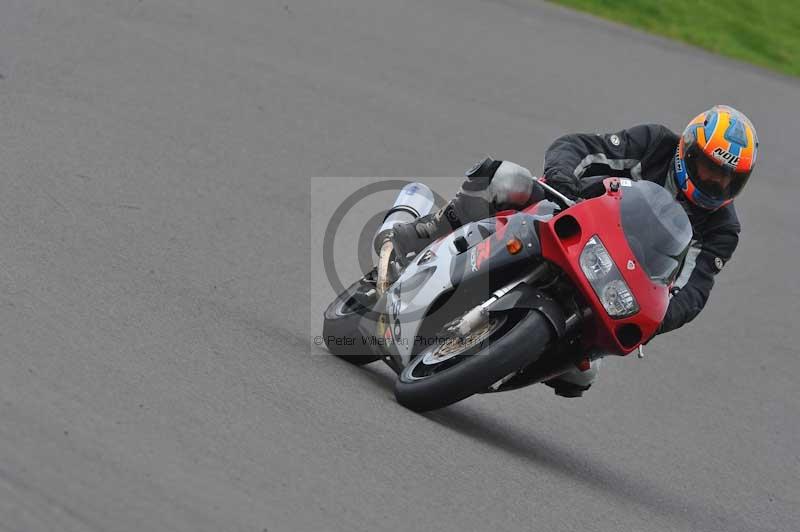 Motorcycle action photographs;anglesey circuit;anglesey trackday photographs;event digital images;eventdigitalimages;no limits trackday;oulton park circuit cheshire;peter wileman photography;trackday;trackday digital images;trackday photos;ty croes circuit wales