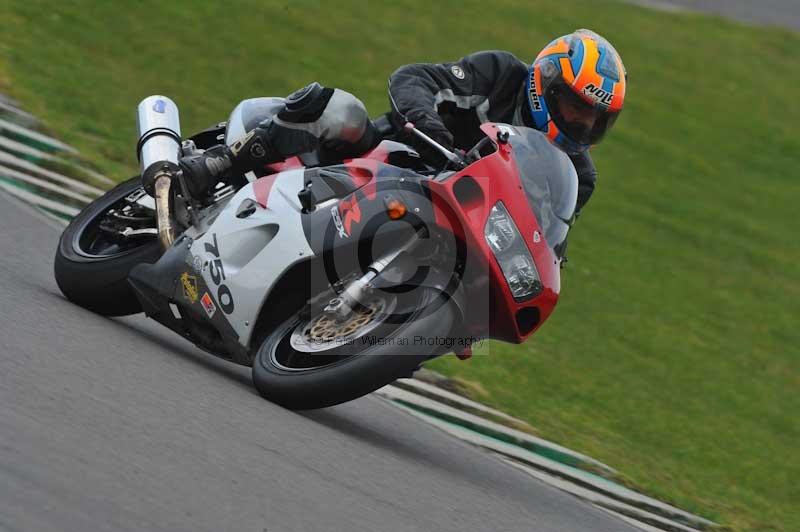 Motorcycle action photographs;anglesey circuit;anglesey trackday photographs;event digital images;eventdigitalimages;no limits trackday;oulton park circuit cheshire;peter wileman photography;trackday;trackday digital images;trackday photos;ty croes circuit wales