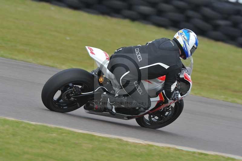 Motorcycle action photographs;anglesey circuit;anglesey trackday photographs;event digital images;eventdigitalimages;no limits trackday;oulton park circuit cheshire;peter wileman photography;trackday;trackday digital images;trackday photos;ty croes circuit wales