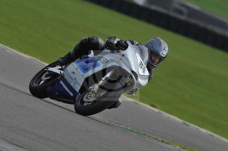 Motorcycle action photographs;anglesey circuit;anglesey trackday photographs;event digital images;eventdigitalimages;no limits trackday;oulton park circuit cheshire;peter wileman photography;trackday;trackday digital images;trackday photos;ty croes circuit wales