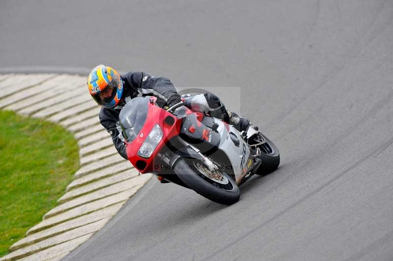 Motorcycle action photographs;anglesey circuit;anglesey trackday photographs;event digital images;eventdigitalimages;no limits trackday;oulton park circuit cheshire;peter wileman photography;trackday;trackday digital images;trackday photos;ty croes circuit wales