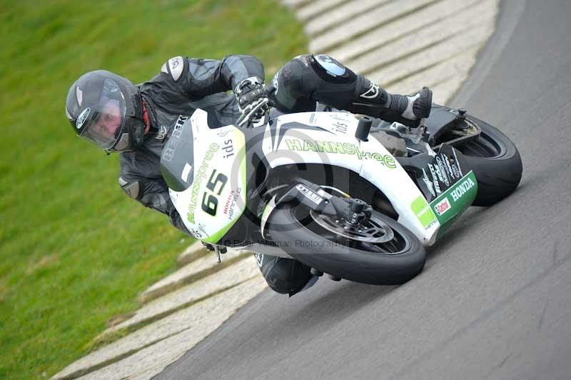 Motorcycle action photographs;anglesey circuit;anglesey trackday photographs;event digital images;eventdigitalimages;no limits trackday;oulton park circuit cheshire;peter wileman photography;trackday;trackday digital images;trackday photos;ty croes circuit wales