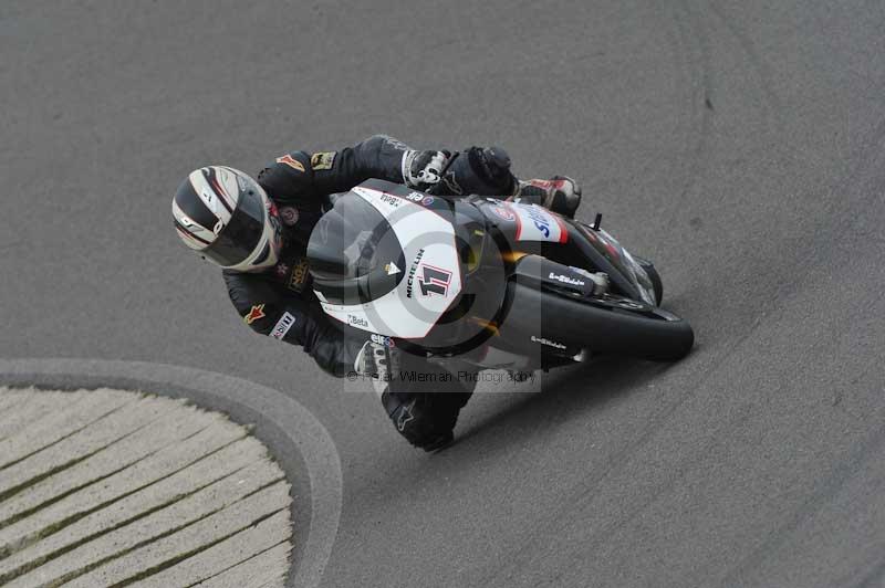 Motorcycle action photographs;anglesey circuit;anglesey trackday photographs;event digital images;eventdigitalimages;no limits trackday;oulton park circuit cheshire;peter wileman photography;trackday;trackday digital images;trackday photos;ty croes circuit wales