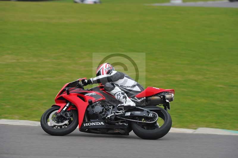 Motorcycle action photographs;anglesey circuit;anglesey trackday photographs;event digital images;eventdigitalimages;no limits trackday;oulton park circuit cheshire;peter wileman photography;trackday;trackday digital images;trackday photos;ty croes circuit wales