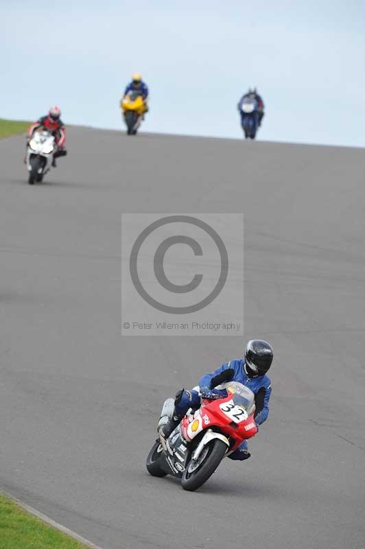 Motorcycle action photographs;anglesey circuit;anglesey trackday photographs;event digital images;eventdigitalimages;no limits trackday;oulton park circuit cheshire;peter wileman photography;trackday;trackday digital images;trackday photos;ty croes circuit wales
