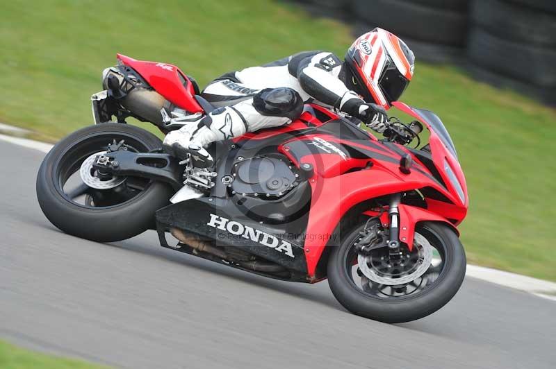 Motorcycle action photographs;anglesey circuit;anglesey trackday photographs;event digital images;eventdigitalimages;no limits trackday;oulton park circuit cheshire;peter wileman photography;trackday;trackday digital images;trackday photos;ty croes circuit wales