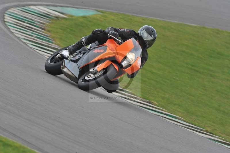 Motorcycle action photographs;anglesey circuit;anglesey trackday photographs;event digital images;eventdigitalimages;no limits trackday;oulton park circuit cheshire;peter wileman photography;trackday;trackday digital images;trackday photos;ty croes circuit wales