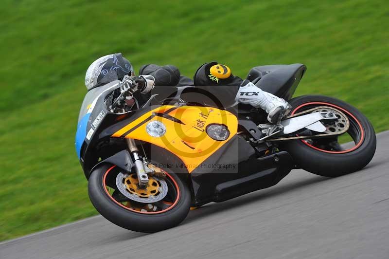 Motorcycle action photographs;anglesey circuit;anglesey trackday photographs;event digital images;eventdigitalimages;no limits trackday;oulton park circuit cheshire;peter wileman photography;trackday;trackday digital images;trackday photos;ty croes circuit wales