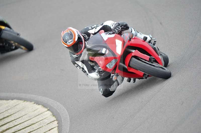 Motorcycle action photographs;anglesey circuit;anglesey trackday photographs;event digital images;eventdigitalimages;no limits trackday;oulton park circuit cheshire;peter wileman photography;trackday;trackday digital images;trackday photos;ty croes circuit wales