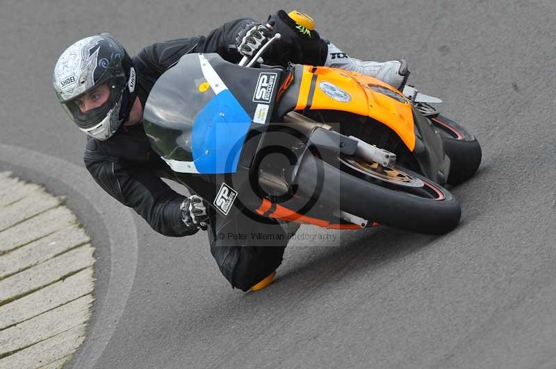 Motorcycle action photographs;anglesey circuit;anglesey trackday photographs;event digital images;eventdigitalimages;no limits trackday;oulton park circuit cheshire;peter wileman photography;trackday;trackday digital images;trackday photos;ty croes circuit wales