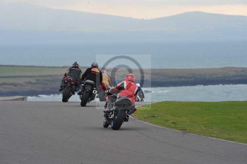 Motorcycle action photographs;anglesey circuit;anglesey trackday photographs;event digital images;eventdigitalimages;no limits trackday;oulton park circuit cheshire;peter wileman photography;trackday;trackday digital images;trackday photos;ty croes circuit wales